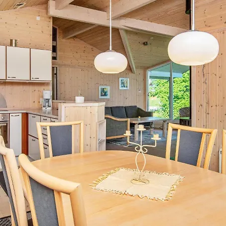 Tatil Evi 10 Person In Idestrup Bøtø By