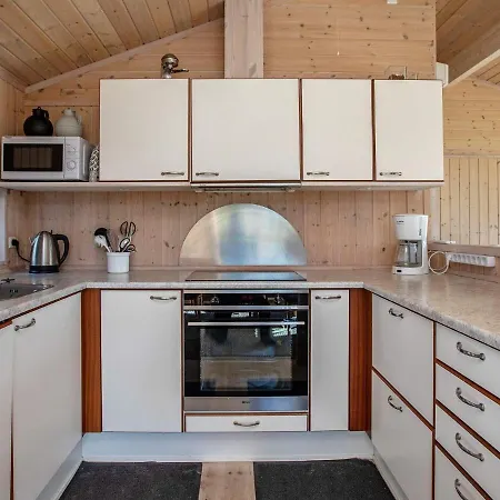 Tatil Evi 10 Person In Idestrup *